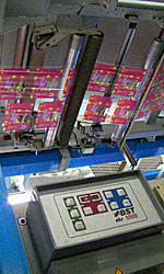 The Uteco Emerald press features an automatic viscosity control system, sleeves, and dual BST web guides.